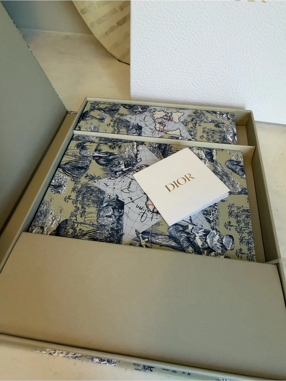 Dior Beauty GWP NIB Gorgeous Luxury Notebook and Pencil Set in Box